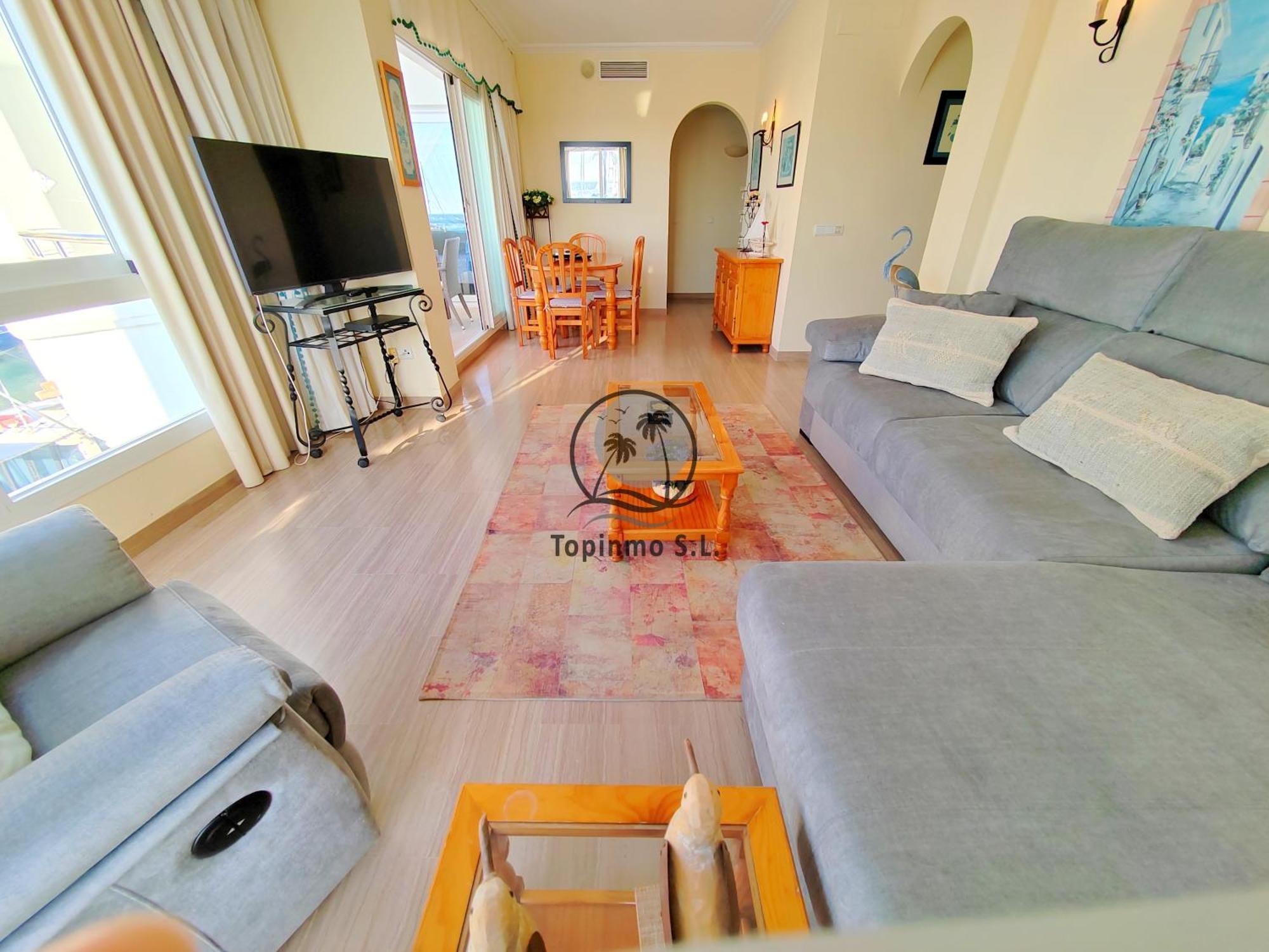 Cozy Corner 2 Bedroom On New Island Complex In Marina Harbour Appartement Benalmádena