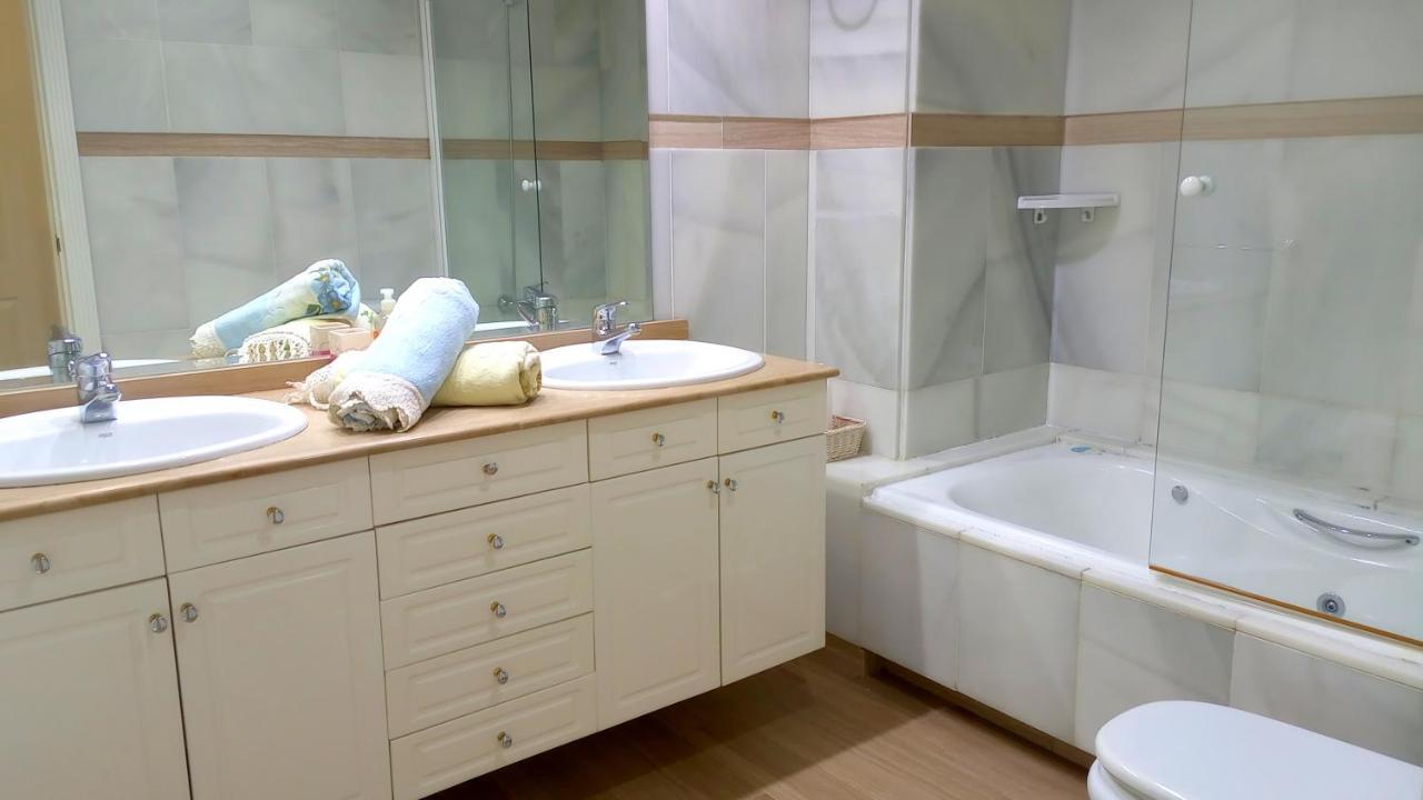 Cozy Corner 2 Bedroom On New Island Complex In Marina Harbour * Benalmádena
